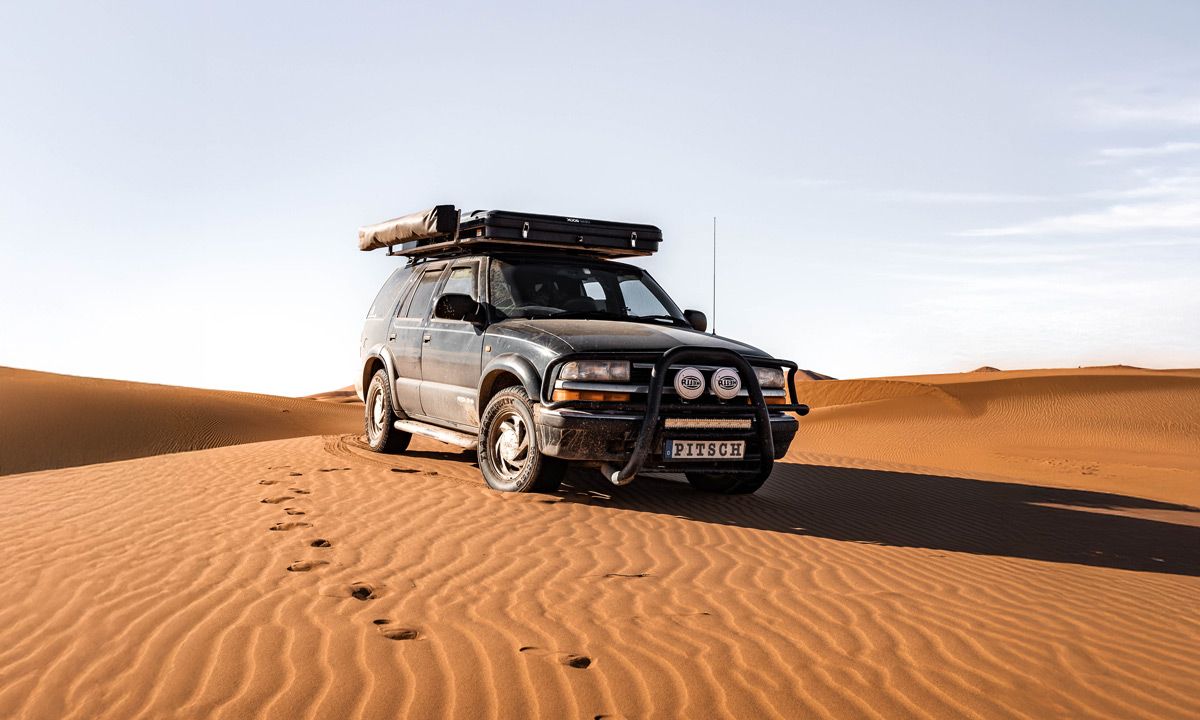 1999 Chevrolet S10 Blazer in the Sahara desert in Morocco, used to illustrate the Rig Inspection story.
